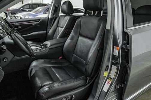 2016 Lexus LS 460 Base