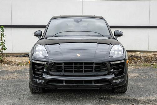Carmine Red 2017 Porsche Macan Macan GTS