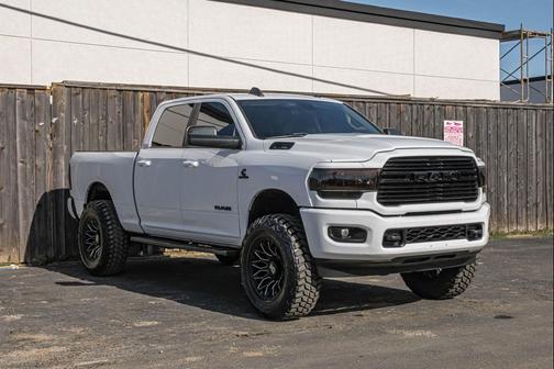 2020 RAM 2500 Big Horn Crew Cab 4X4 6'4' Box