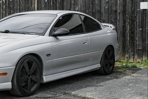2006 Pontiac GTO 2dr Cpe