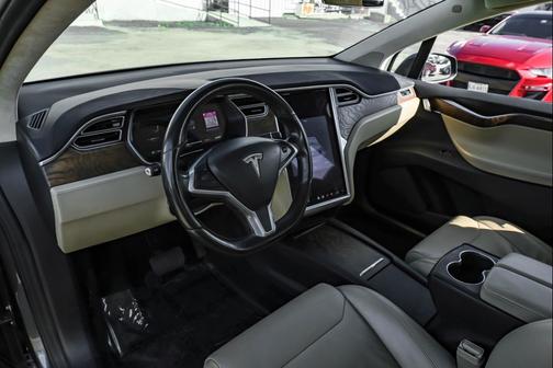 Gray 2017 Tesla Model X 90D