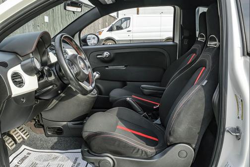 2013 FIAT 500 Abarth