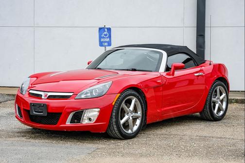 2008 Saturn Sky Red Line