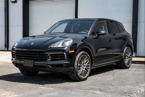 Black 2019 Porsche Cayenne Cayenne