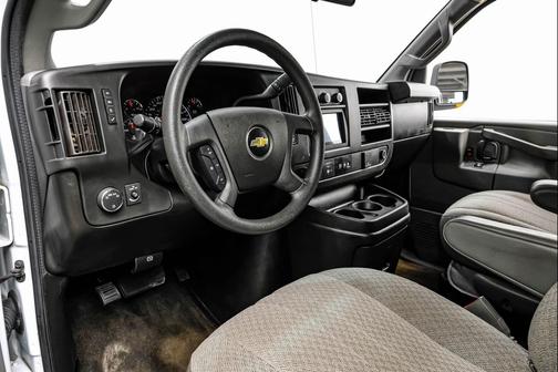 2018 Chevrolet Express 3500 LT