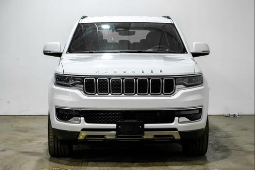 2022 Jeep Wagoneer Series III 4x4