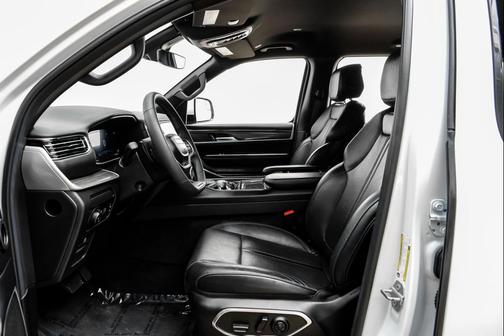 2022 Jeep Wagoneer Series III 4x4