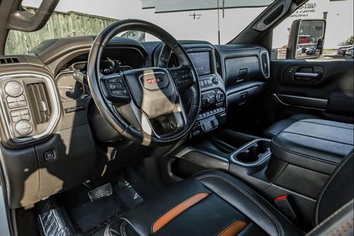 2023 GMC Sierra 2500 AT4