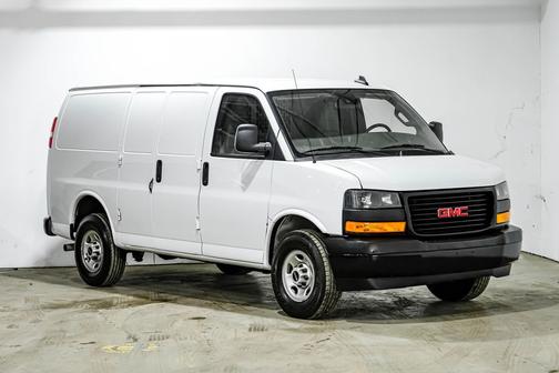 2023 GMC Savana 2500 Work Van
