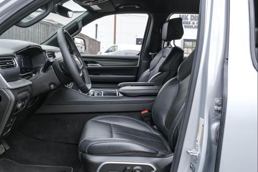 2024 Jeep Wagoneer Series II 4x4