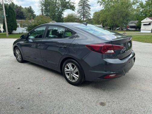 Gray 2020 Hyundai ELANTRA SEL