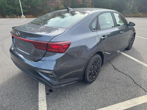Gravity Grey 2019 Kia Forte FE