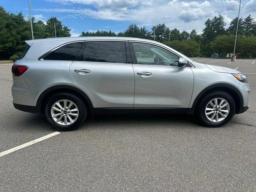 Silver 2020 Kia Sorento LX