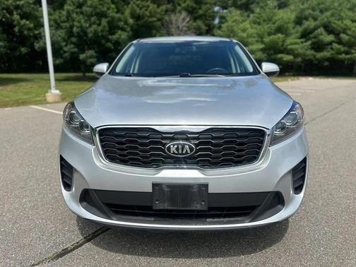 Silver 2020 Kia Sorento LX