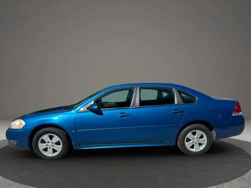 Blue 2010 Chevrolet Impala LT
