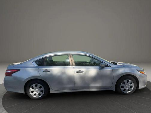 Silver 2017 Nissan Altima 2.5 S