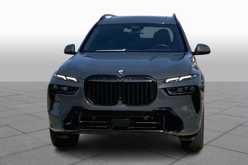 Gray Metallic 2024 BMW X7 xDrive40i