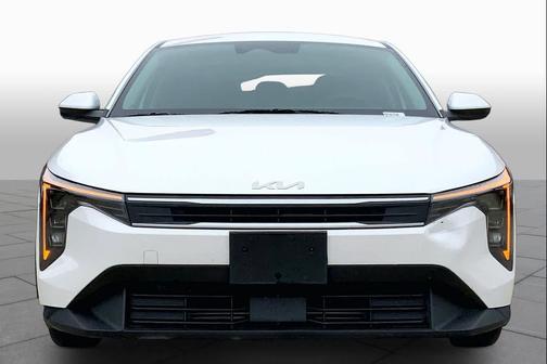 Snow White Pearl 2025 Kia K4