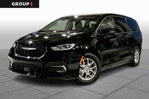 2024 Chrysler Pacifica Touring-L