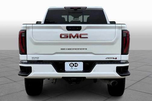 2025 GMC Sierra 2500 AT4