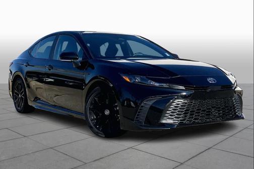 Midnight Black Metallic 2025 Toyota Camry SE