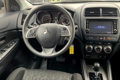 2025 Mitsubishi Outlander Sport ES