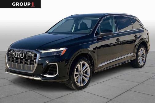 2025 Audi Q7 55 Premium Plus