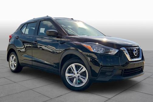 2018 Nissan Kicks S