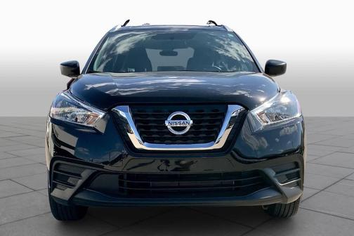 2018 Nissan Kicks S