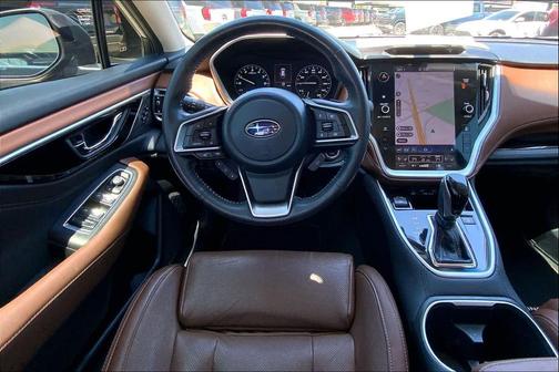 Crystal Black Silica 2022 Subaru Outback Touring XT
