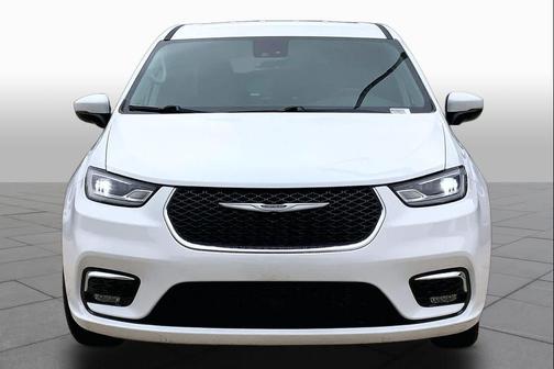 Bright White Clearcoat 2023 Chrysler Pacifica Touring-L