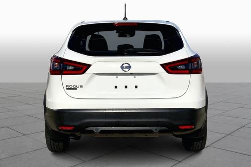 2022 Nissan Rogue Sport S