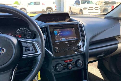 2019 Subaru Impreza 2.0i