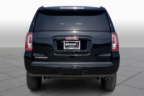 2017 GMC Yukon SLT