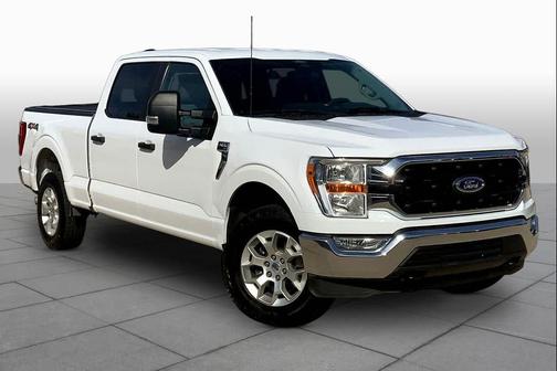 Oxford White 2022 Ford F-150 XLT