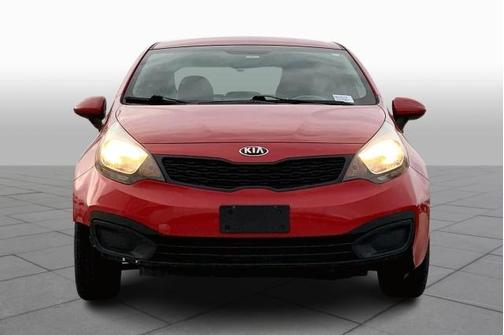 Photo 3 of 34 of 2013 Kia Rio LX