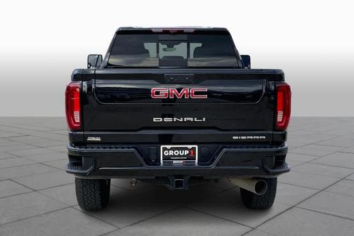 2023 GMC Sierra 2500 Denali