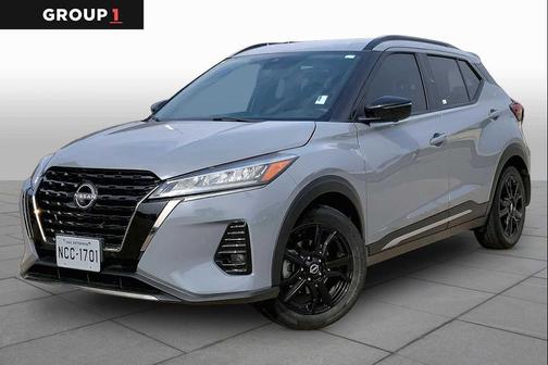 Boulder Gray Pearl 2024 Nissan Kicks SR
