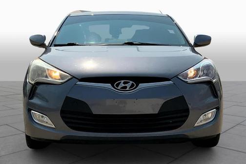 2017 Hyundai Veloster Base