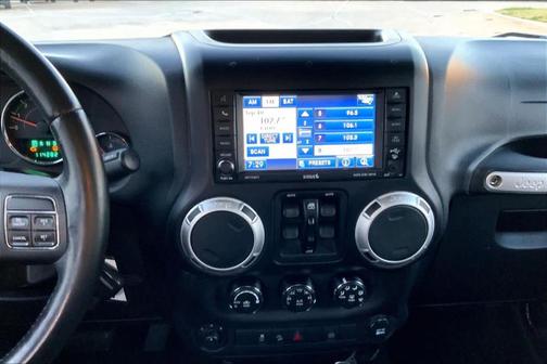 2012 Jeep Wrangler Unlimited Sahara