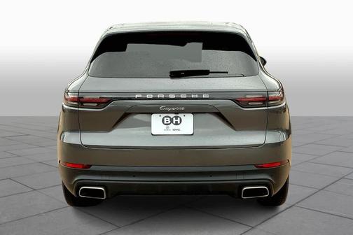 2020 Porsche Cayenne Base