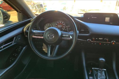2023 Mazda Mazda3 2.5 S Carbon Edition