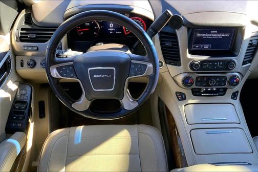 2016 GMC Yukon XL Denali