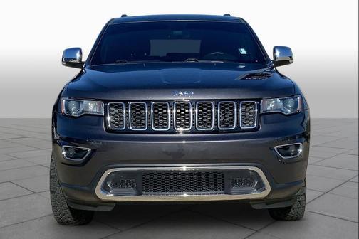 Granite Crystal Metallic Clearcoat 2017 Jeep Grand Cherokee Limited