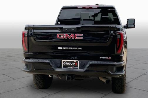 Onyx Black 2024 GMC Sierra 2500 AT4