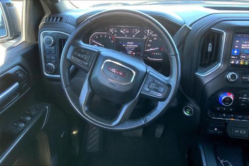 2022 GMC Sierra 1500 Limited AT4