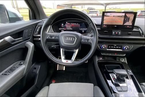 Glacier White Metallic 2022 Audi SQ5 3.0T Premium Plus