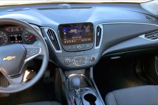 2025 Chevrolet Malibu LT