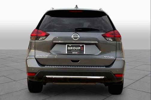 Gun Metallic 2020 Nissan Rogue SV
