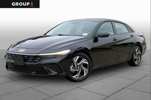 Black 2025 Hyundai ELANTRA SEL Sport